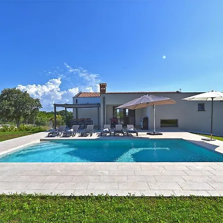 Tamara 2044 Villa *