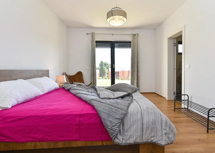 Βίλα Tamara 2044 Πούλα