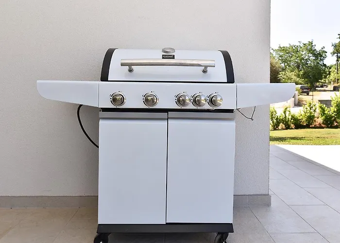 Βίλα Tamara 2044 Πούλα